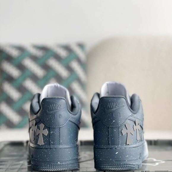 Nike AF1 X Chrome Hearts - Picture 2 of 8